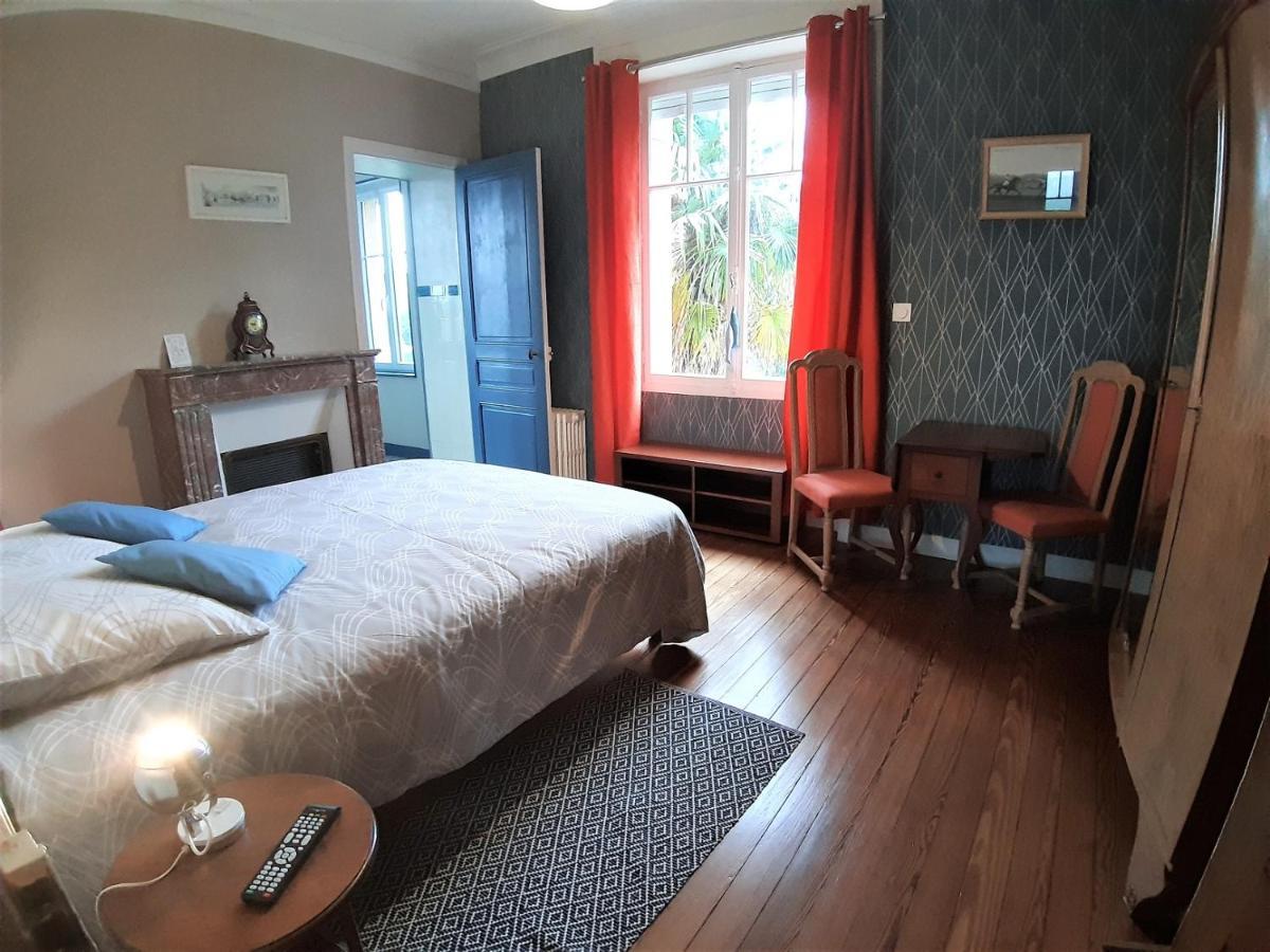 La Garenne Bed & Breakfast Bricquebec Exterior photo