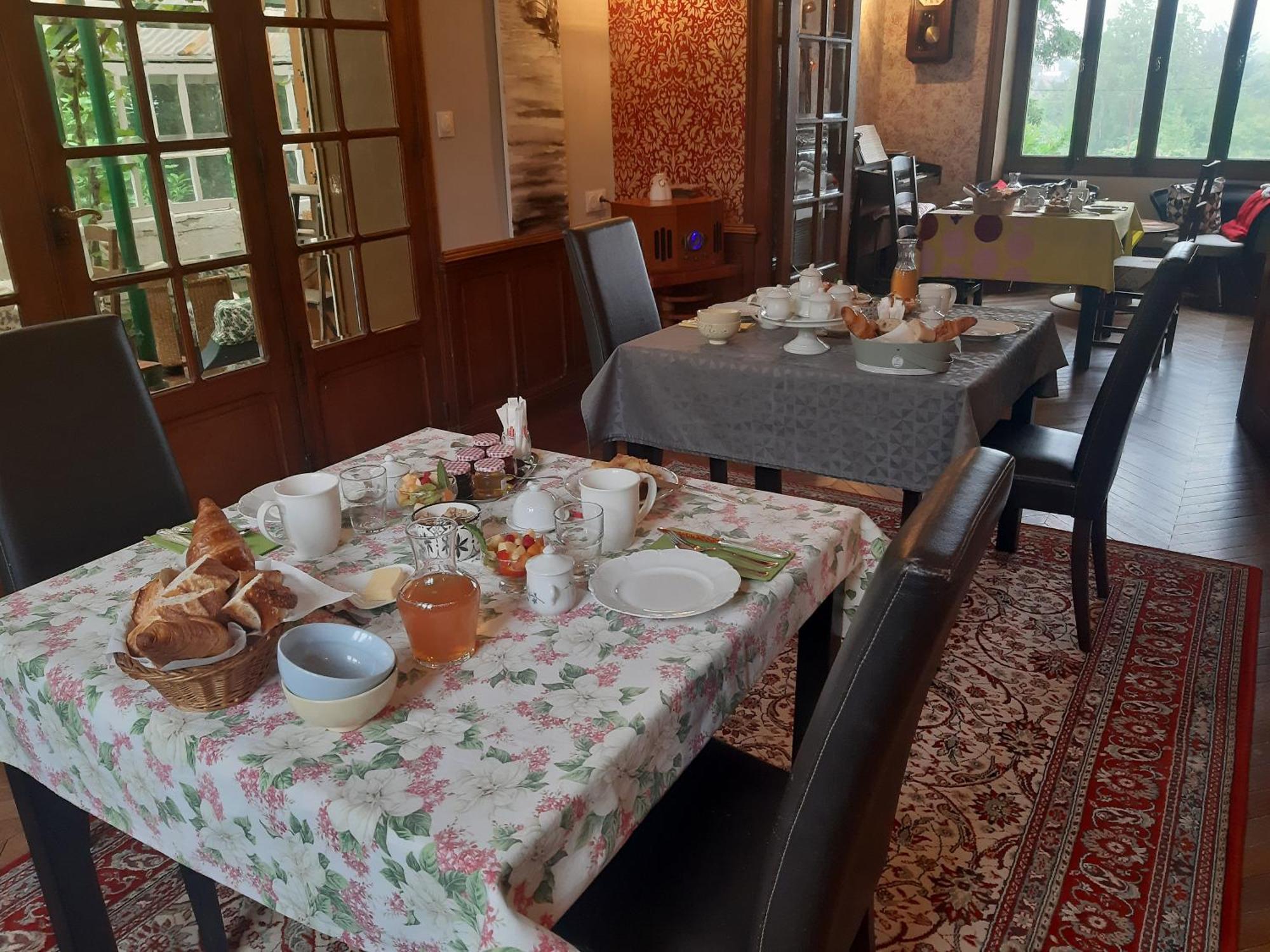 La Garenne Bed & Breakfast Bricquebec Exterior photo